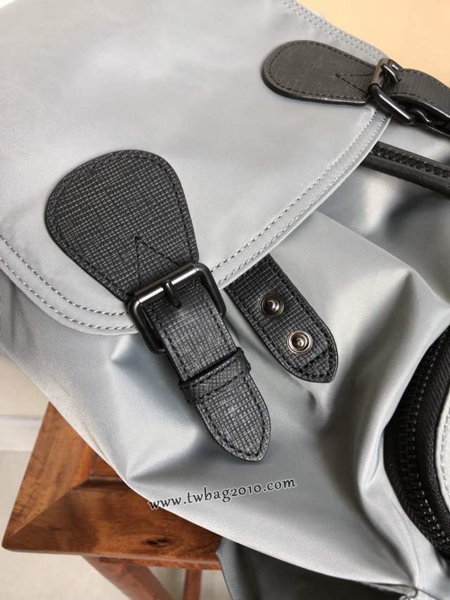 Burberry專門店新款大號The Rucksack軍旅背包 巴寶莉男士雙肩背包大書包 yxb1144